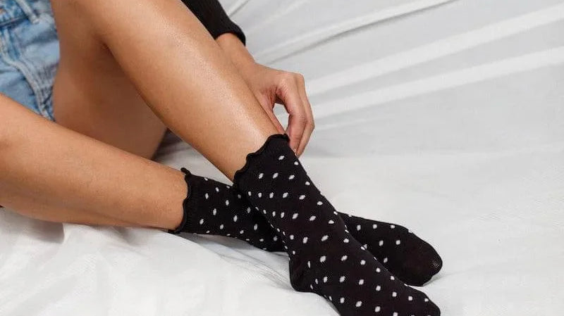 How Women’s Casual Socks Can Elevate a Simple Outfit Instantly