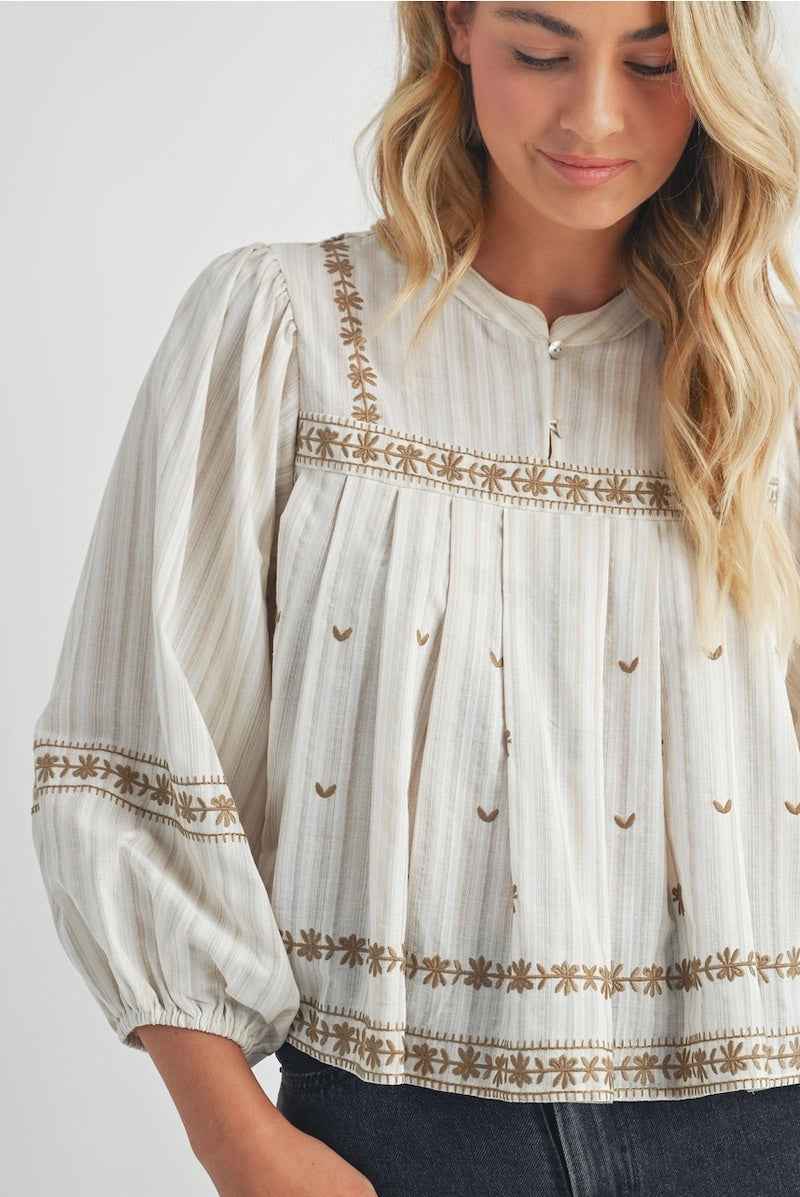 Embroidery Puff Long Sleeve Top