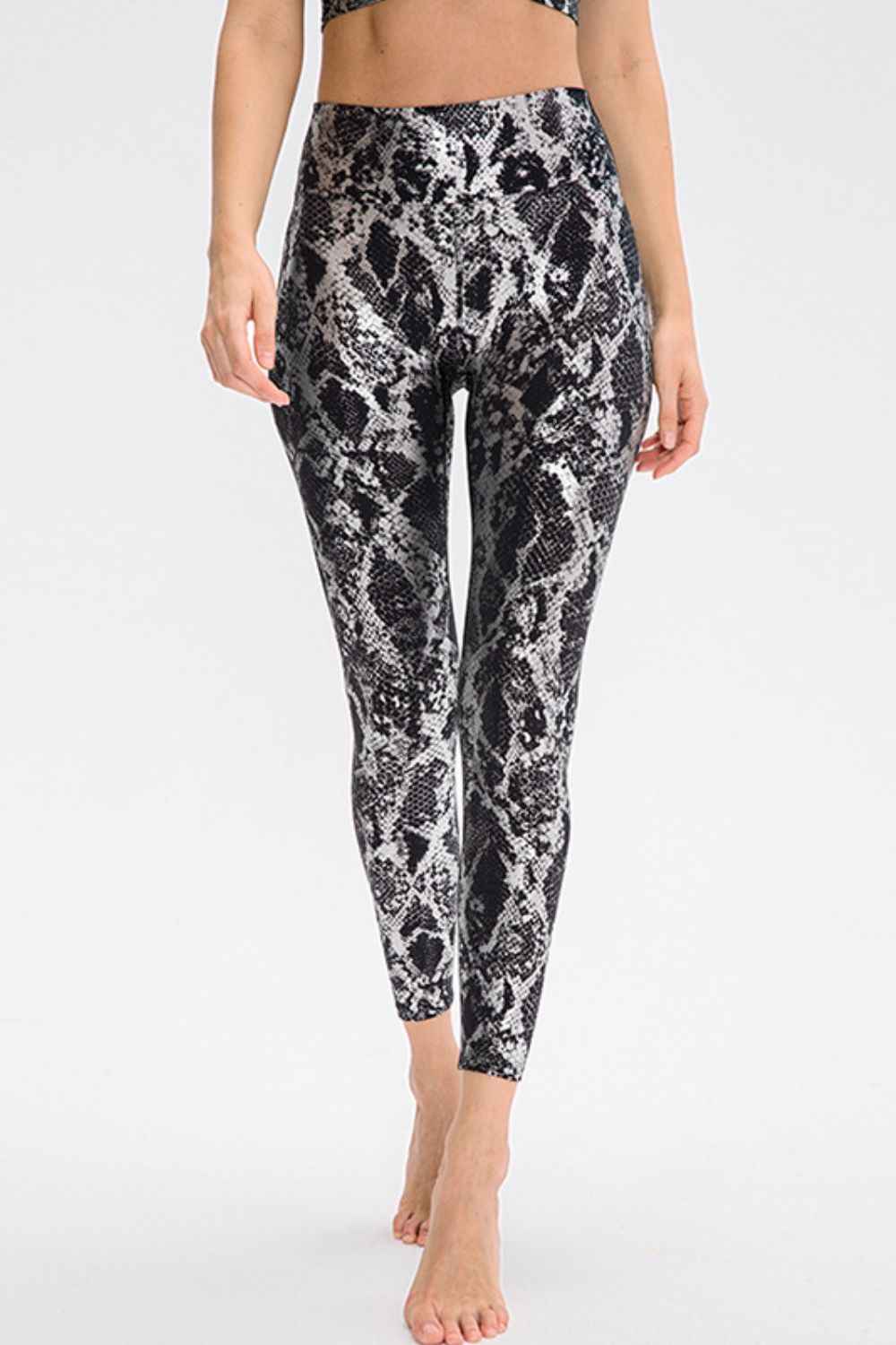Animal Print Capri Length Sport Leggings