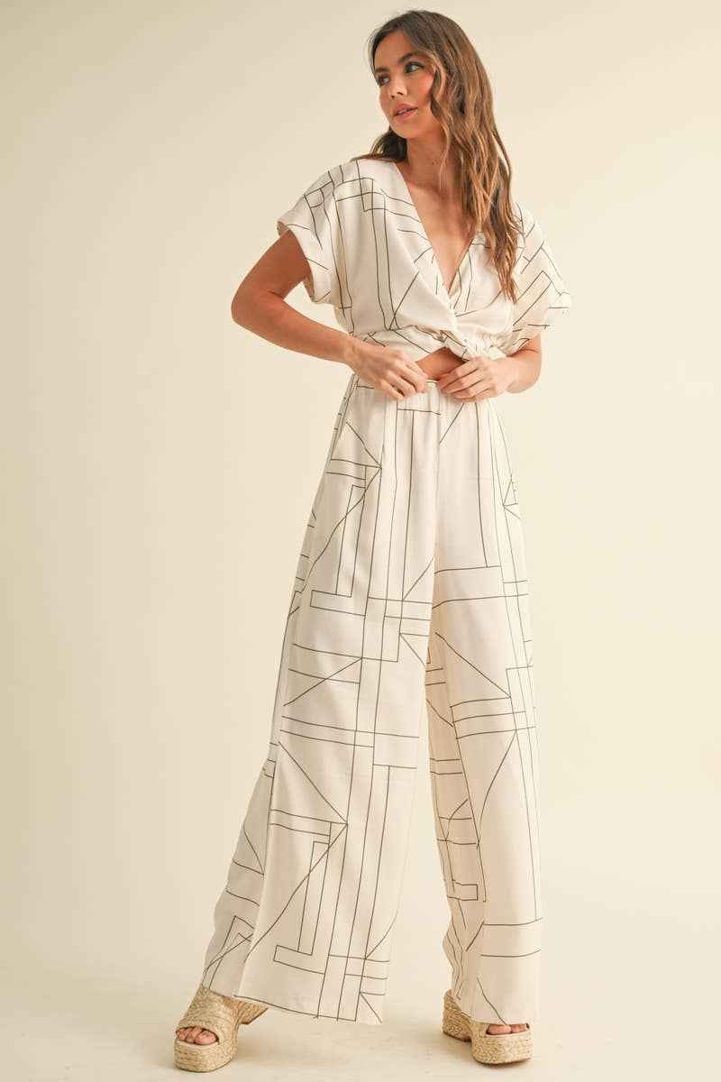 Multi Grid Pattern Knot Front Top