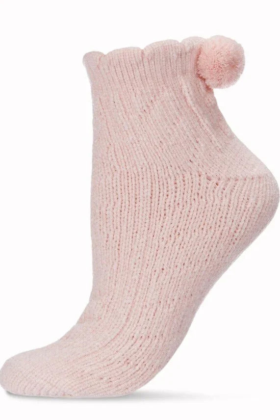 Soft pink ribbed ankle sock with scalloped edge and pom pom, Love Classic style