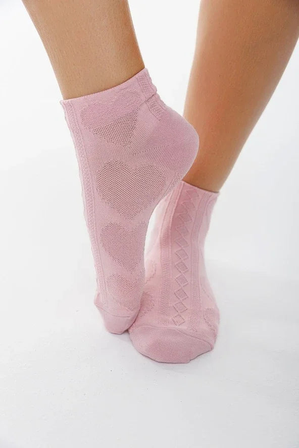 Light pink ankle socks with heart patterns, Love Classic high quality style