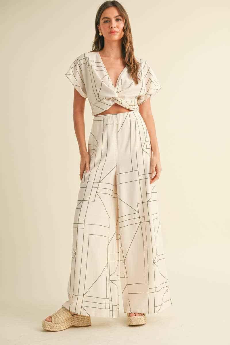 Multi Grid Pattern Knot Front Top