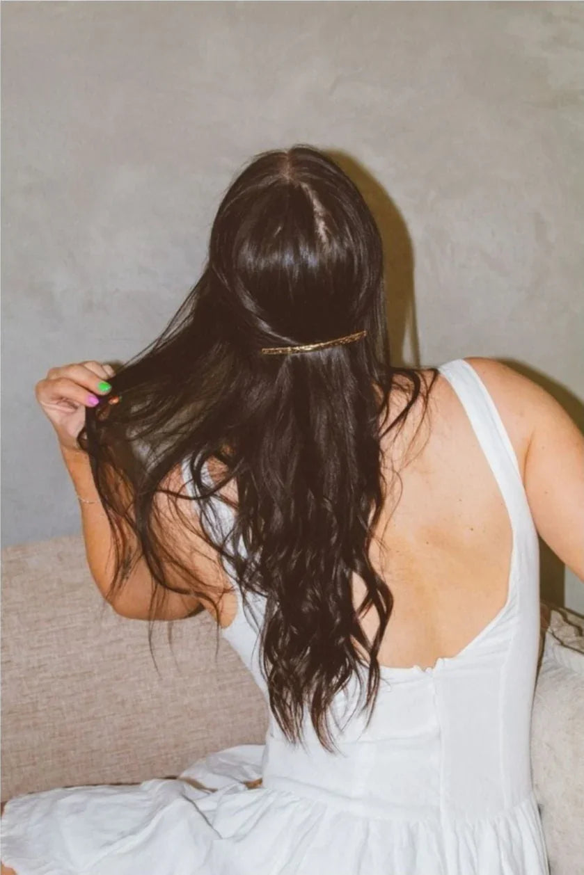 Bumpy Bar Barrette - Love Classic 4