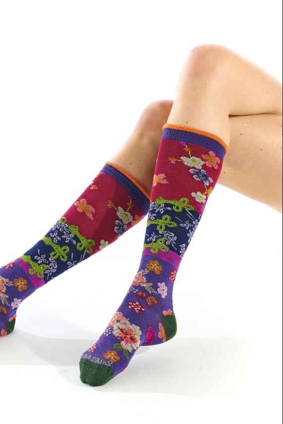 Shochikubai Knee High Socks
