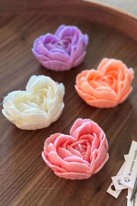 Unique Rose Design Candle