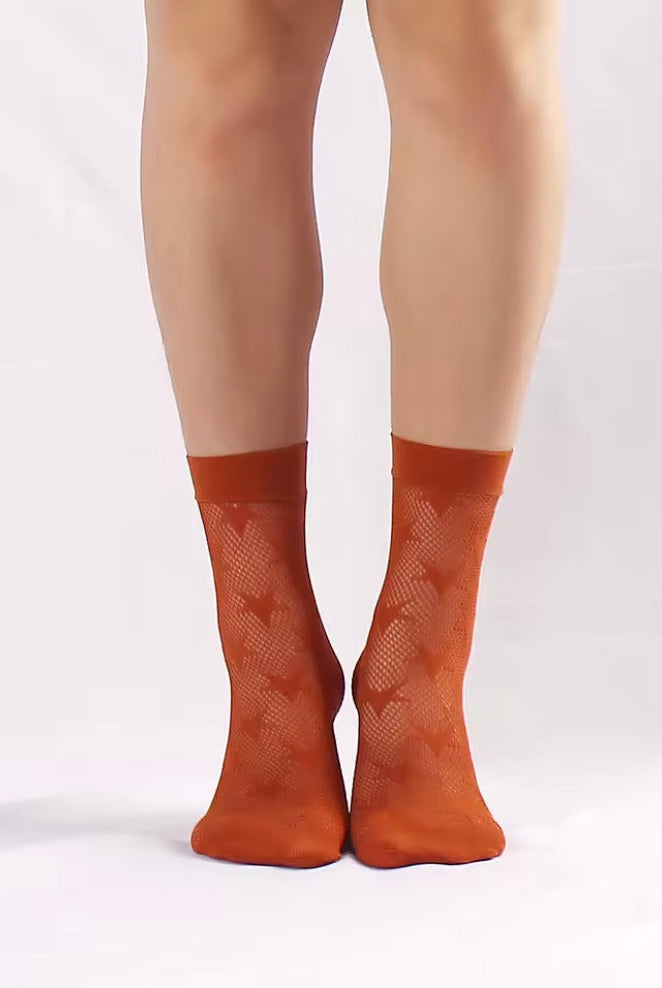 Stylish burnt sienna mesh crew socks with star design for women