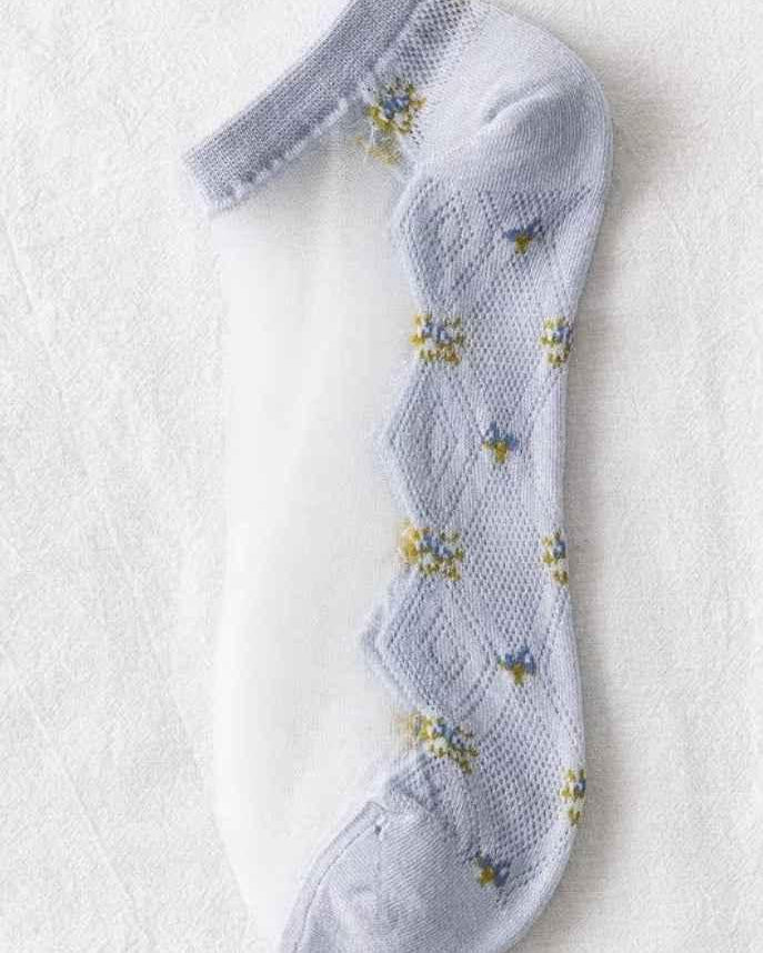 Braided Floral Sheer Ankle Sock