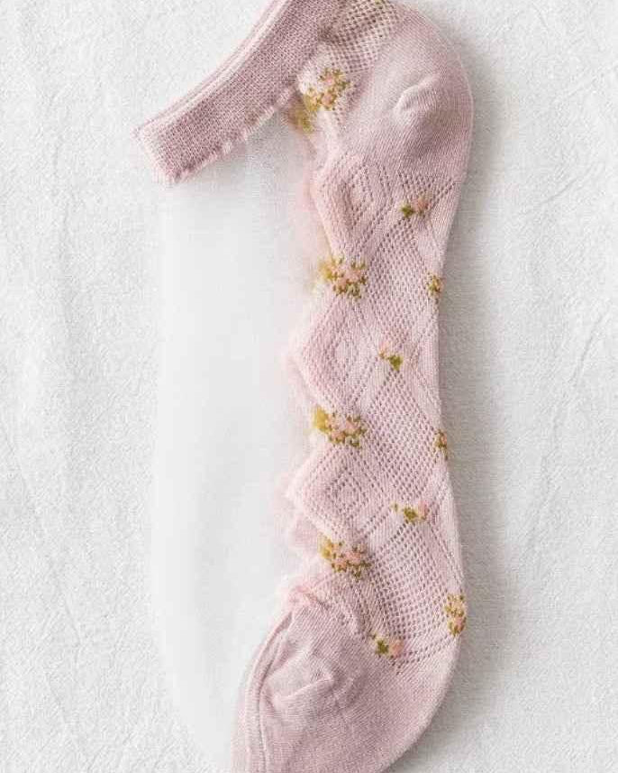 Braided Floral Sheer Ankle Sock