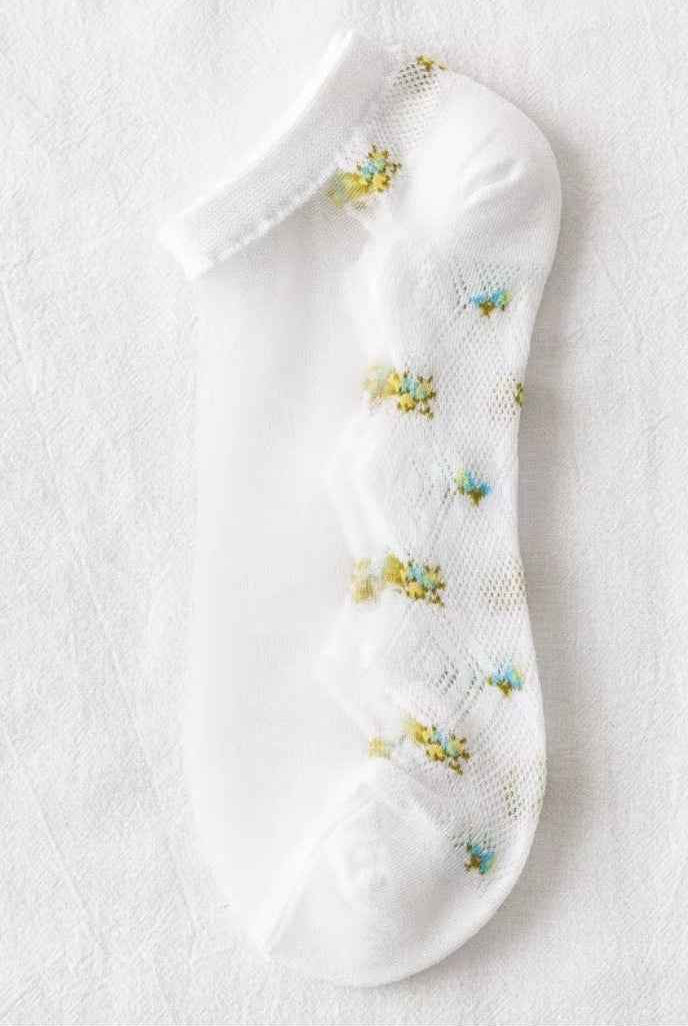 Braided Floral Sheer Ankle Sock
