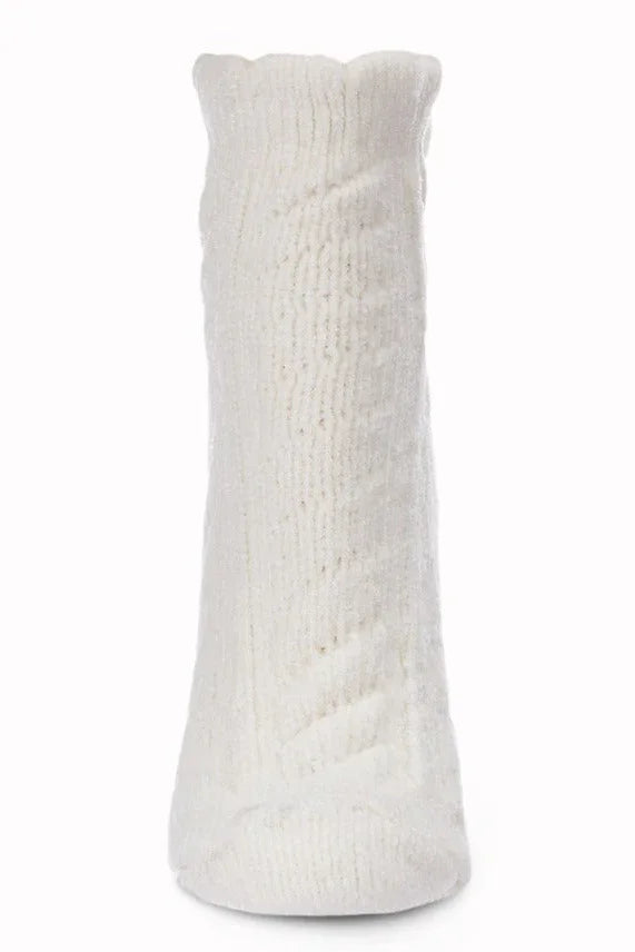 White knit sock with cable pattern, cozy style from Love Classic high quality collection