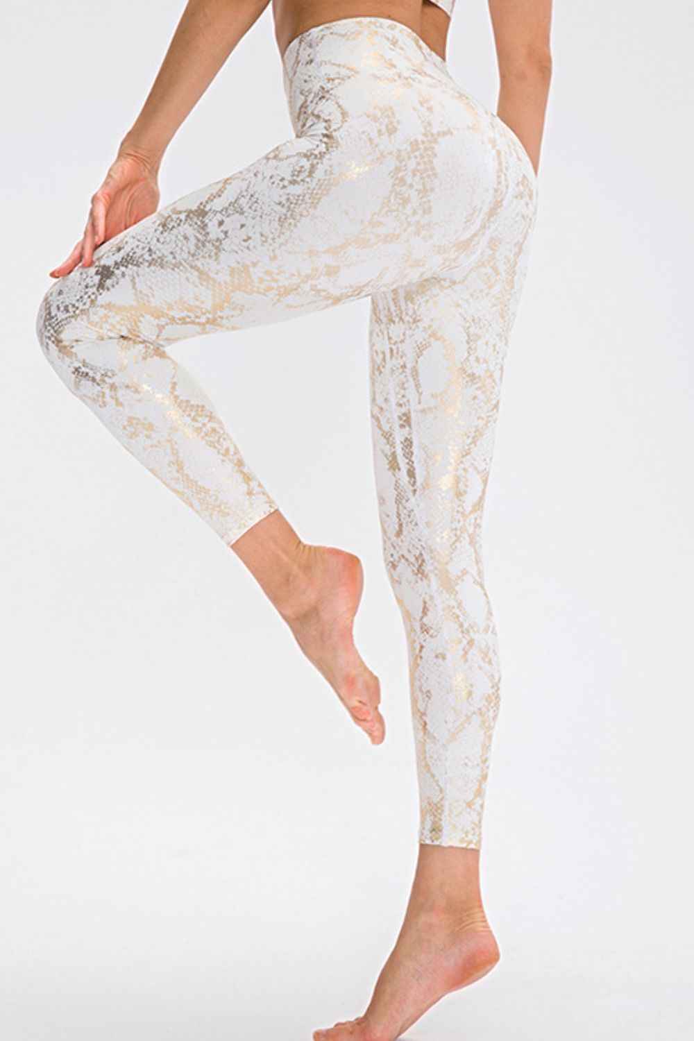 Animal Print Capri Length Sport Leggings