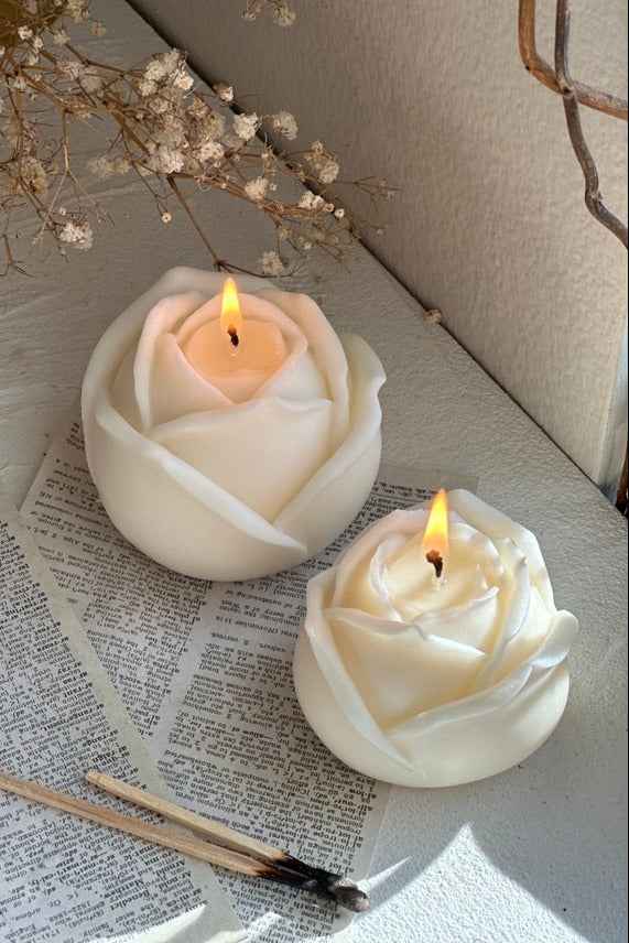 Blooming Rose Candle