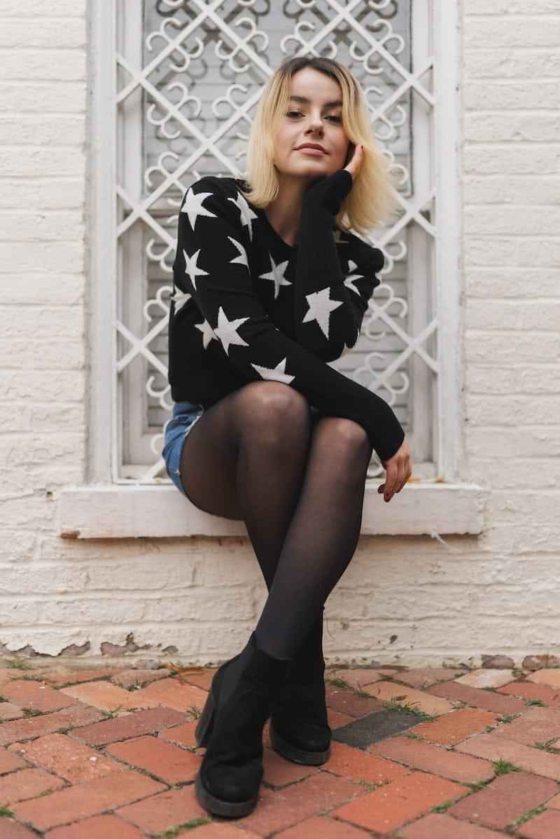 Cropped Stars Sweater