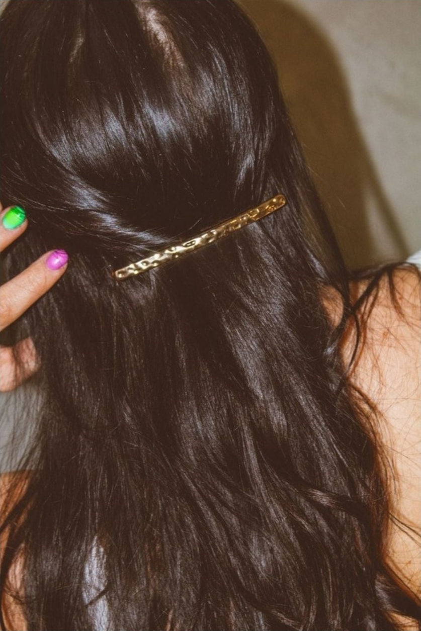 Bumpy Bar Barrette - Love Classic 3