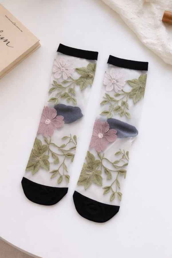 Floral Pattern Sheer Socks 4-Pack