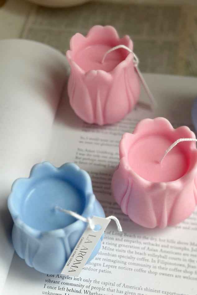 Tulip Candle