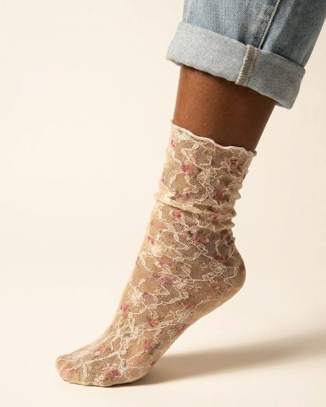 Sheer floral ankle socks with delicate pink embroidery – lightweight feminine transparent fashion socks for women