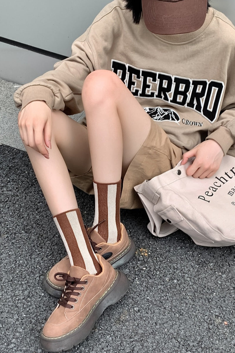 Contrast Striped Crew Socks Chocolate - Love Classic 6