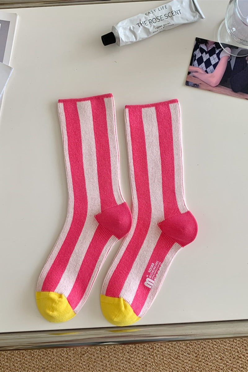 Contrast Striped Crew Socks Pink - Love Classic 6