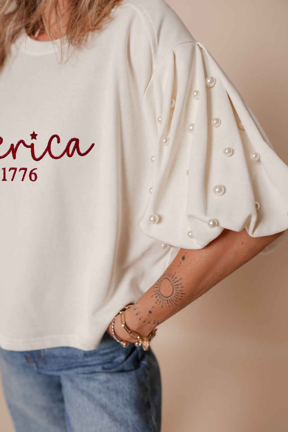 AMERICA EST 1776 Embroidered Pearl Beaded Sleeve T Shirt 2