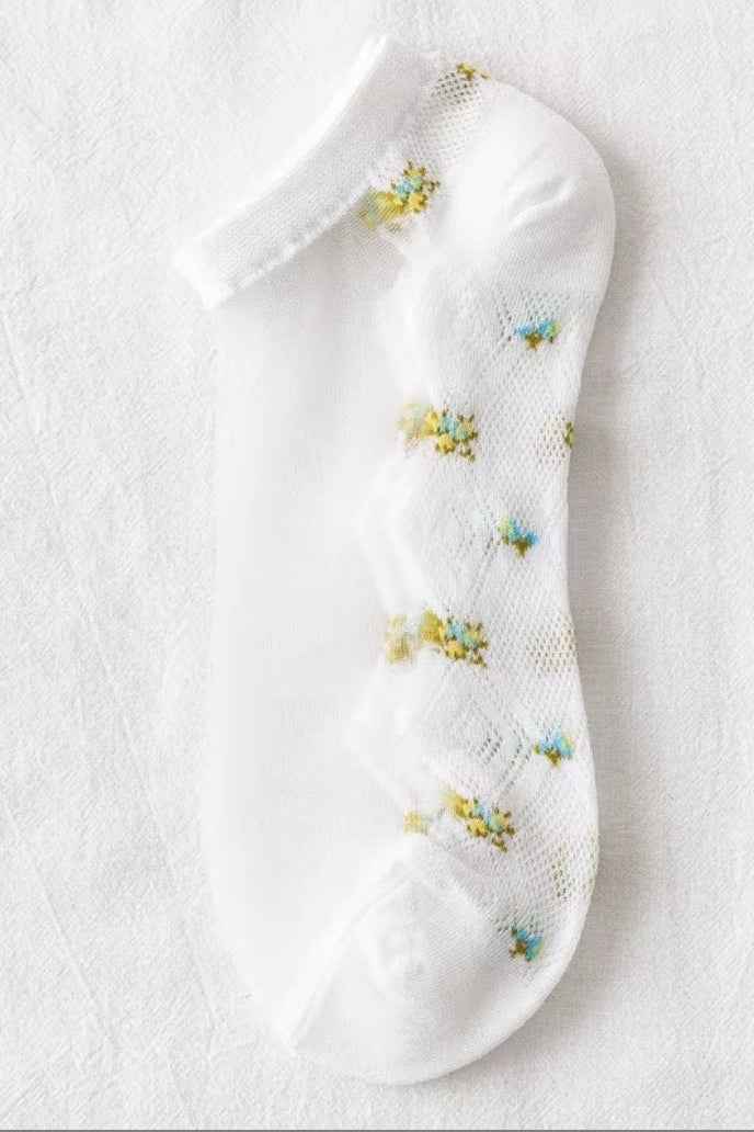 Braided Floral Sheer Ankle Sock