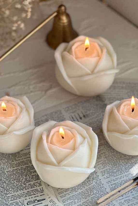 Blooming Rose Candle