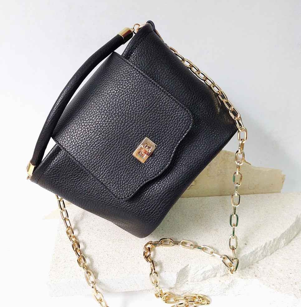 Ismene Leather Purse